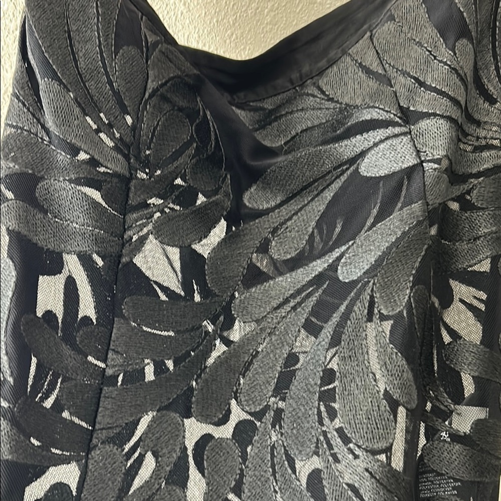 Bebe embroidered mesh tunic - Picture 11 of 12